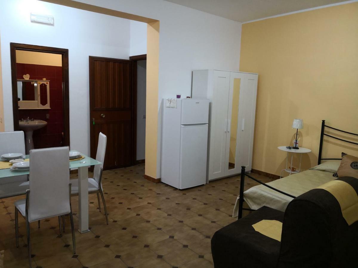 Monolocale Trappitello - Apartments Таорміна Екстер'єр фото